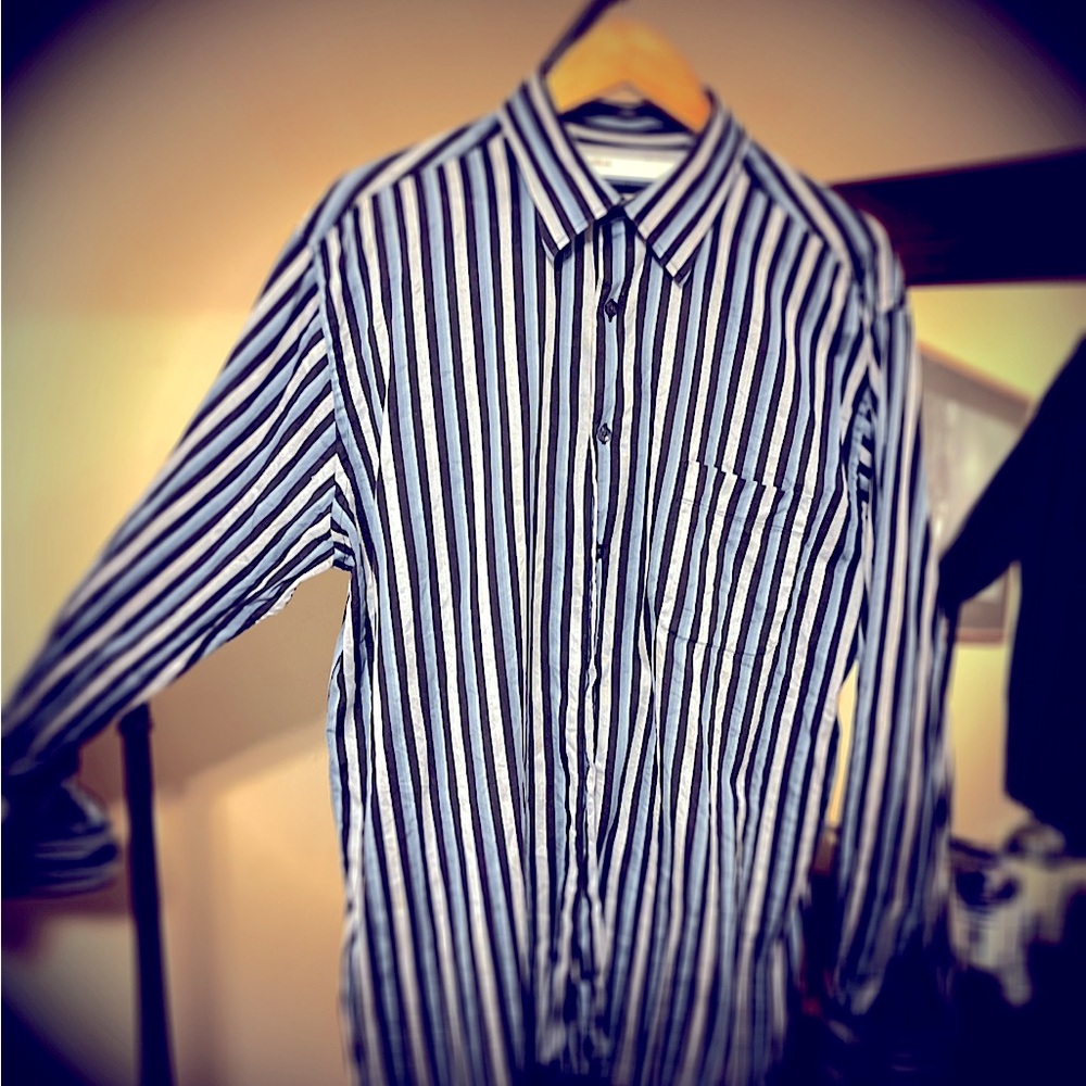 Men’s long sleeve tab collar Perry Ellis dress shirt